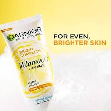 Garnier Bright Complete Vitamin C Face Wash, 50 gm